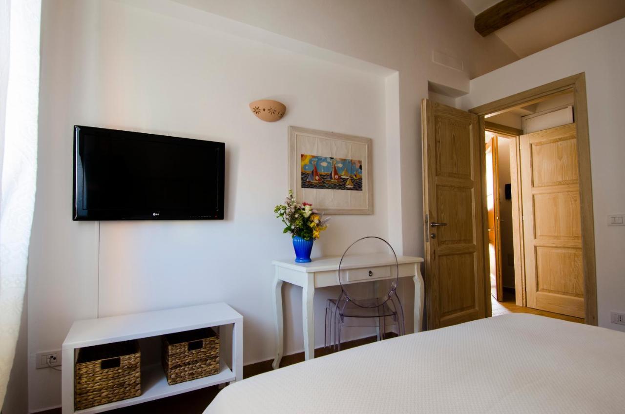 Celestedimare Palau Zimmer foto
